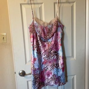 Beautifully colored Nighty by Linea Donatella